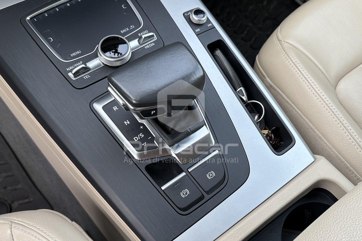 AUDI Q5 2.0 TDI 190 CV quattro S tronic Business