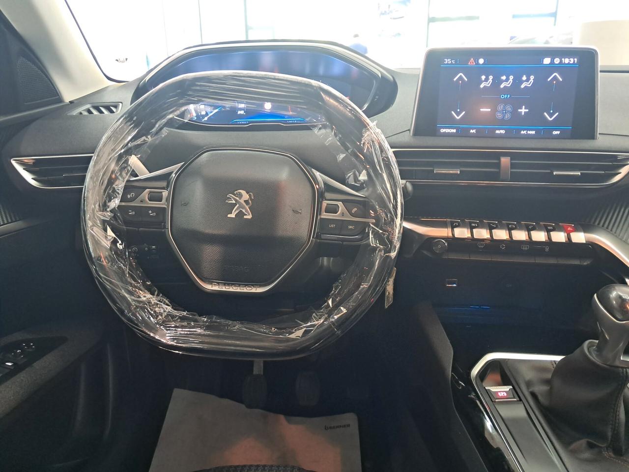 Peugeot 3008 BlueHDi 130 S&S Business