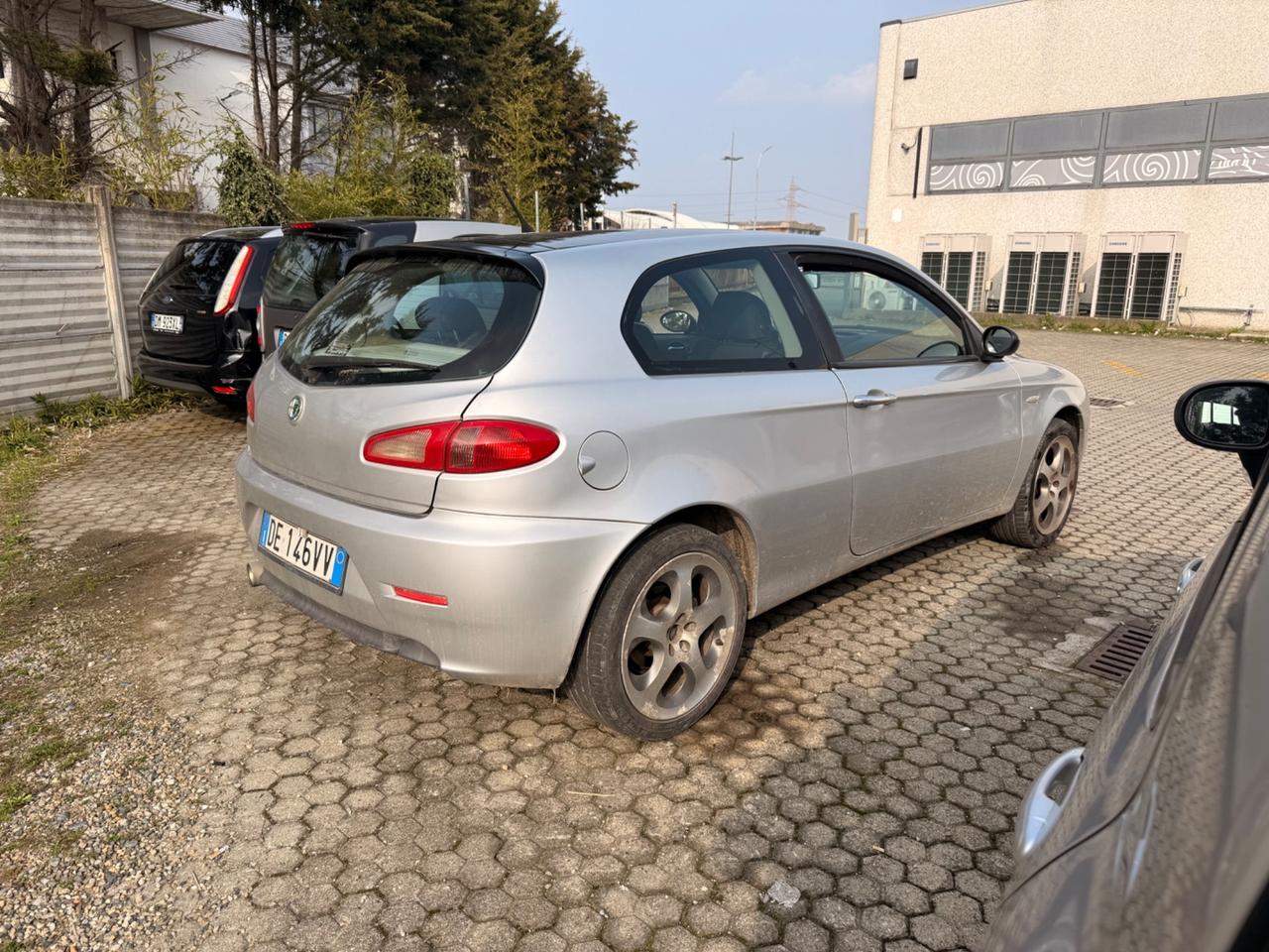 Alfa Romeo 147 1.6 GPL 3 porte Distinctive