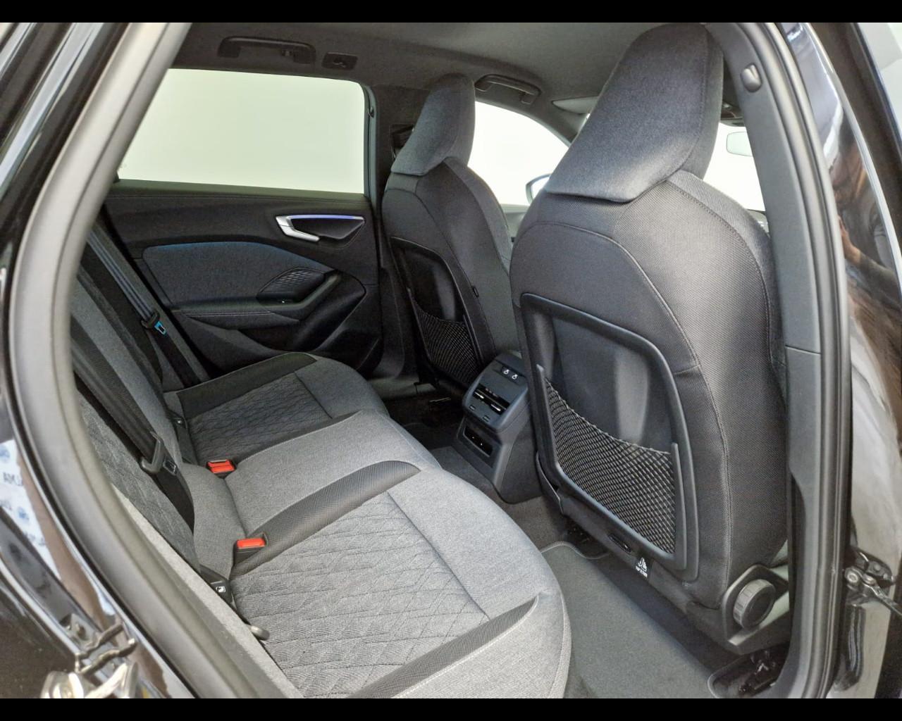 AUDI A5 AVANT - A5 AVANT TFSI 150 KW S TRONIC S LINE MY25
