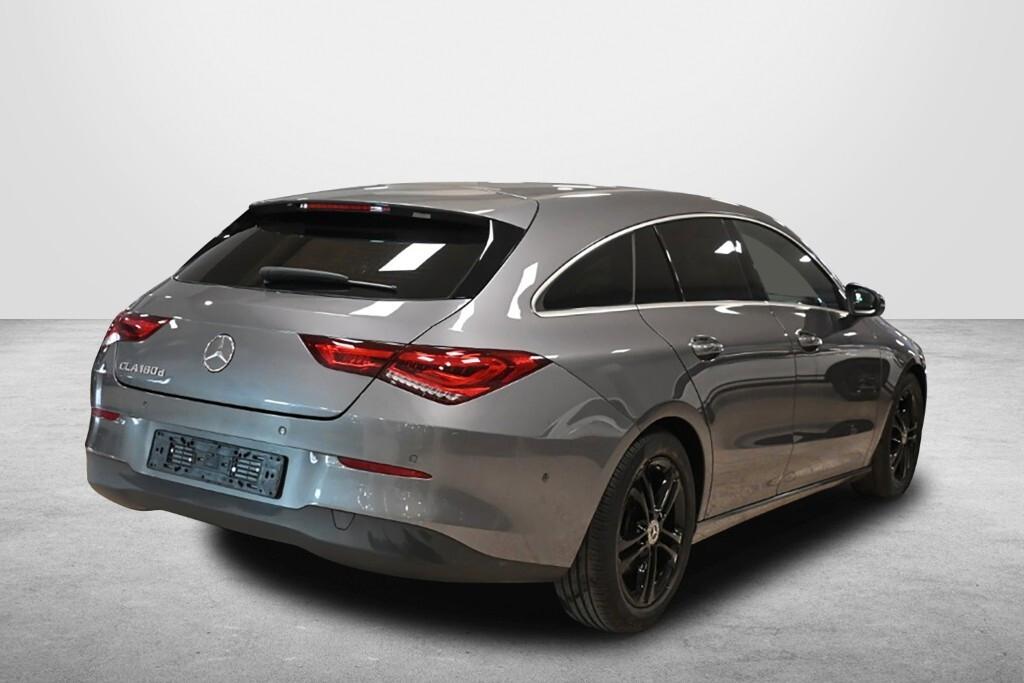 Mercedes-benz CLA 180 SHOOTING BREAK 180D 116CV AUTOMATIC BUSINESS SOLUTION ( FARI LED - PDC NAVI )