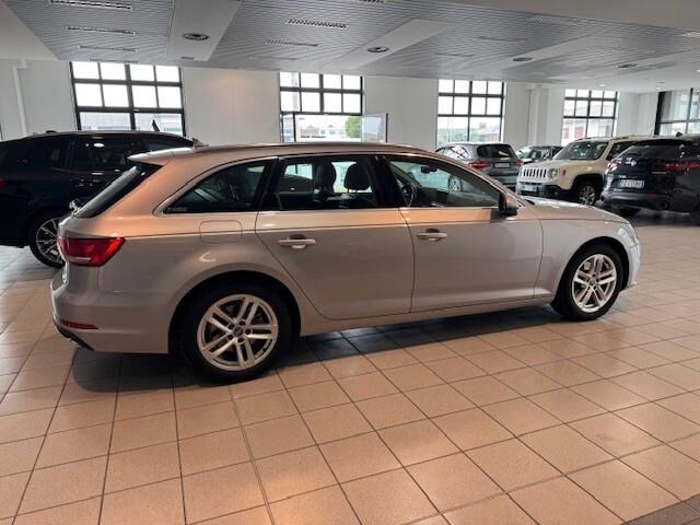 Audi A4 2.0 TDI 190 CV ultra Business s-tronic