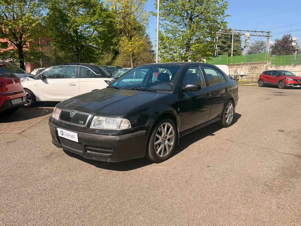 Skoda Octavia I 1997 Berlina Octavia 1.8t RS 180cv