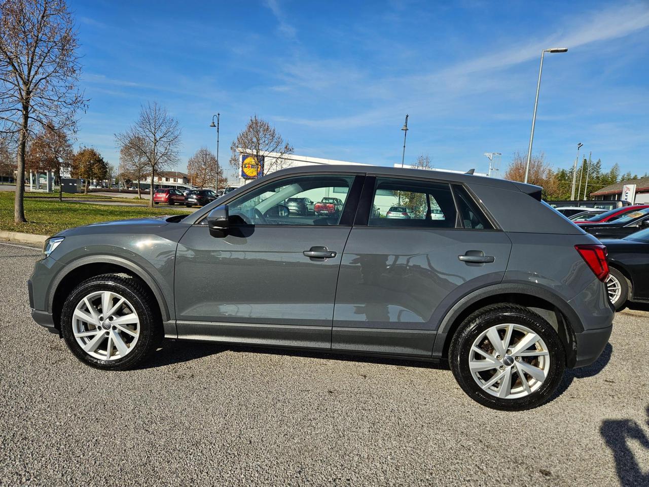 Audi Q2 1.6 tdi Business EURO 6