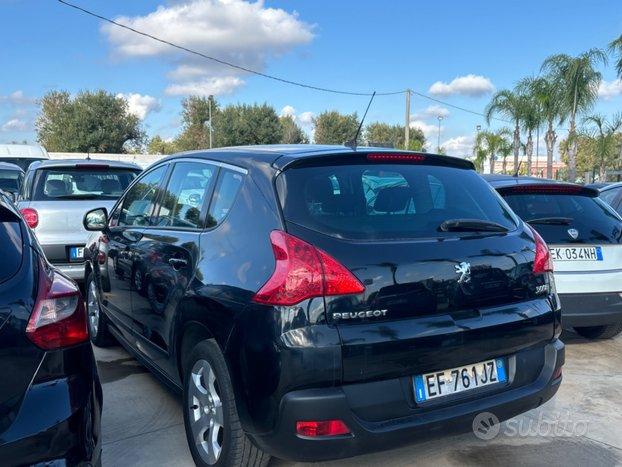 Peugeot 3008 1.6 HDi 110CV cambio robotizzato Prem