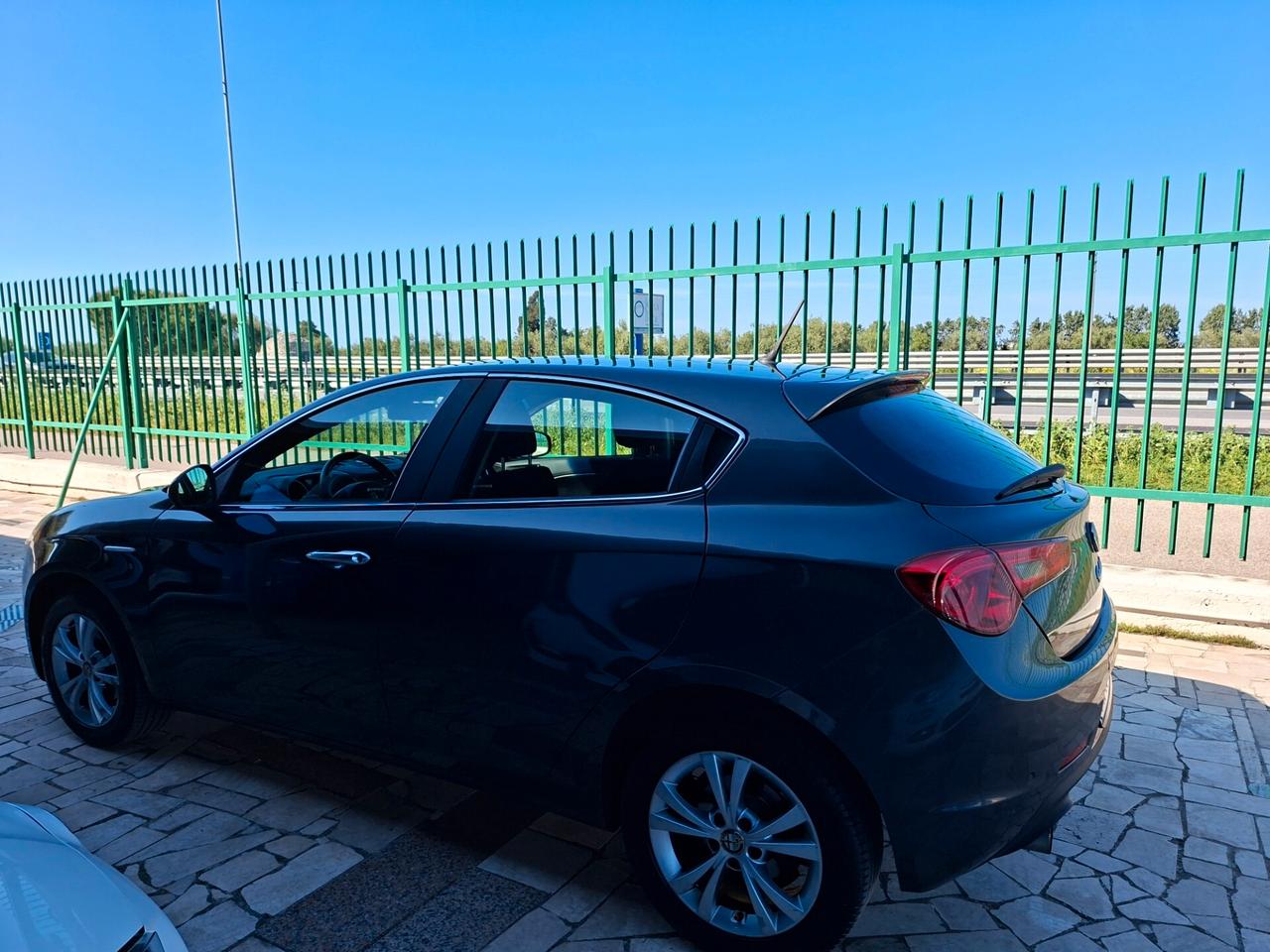Alfa Romeo Giulietta 1.6 JTDm-2 105 CV Progression