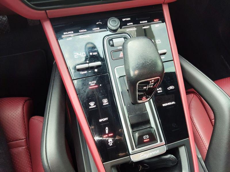 Porsche Cayenne Cayenne 3.0 tiptronic