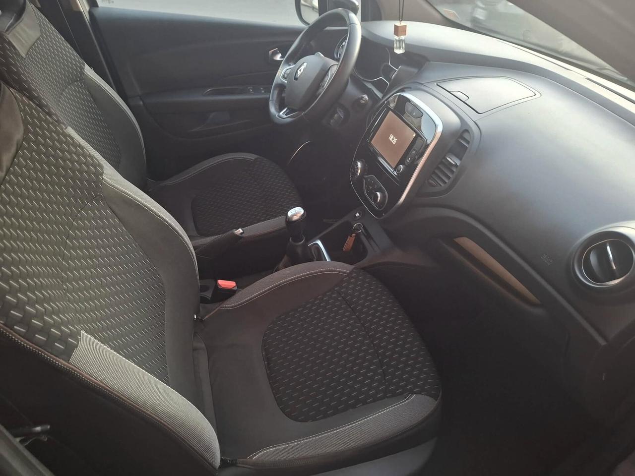 Renault Captur dCi 8V 90 CV Start&Stop Sport Edition2
