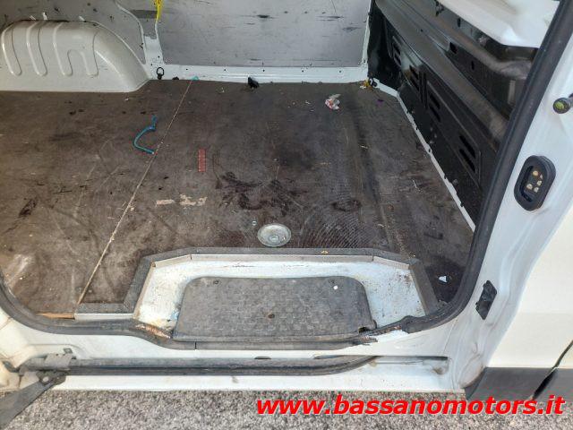 RENAULT Trafic T29 2.0 dCi 145CV EDC PL-TN Furgone Energy Ice