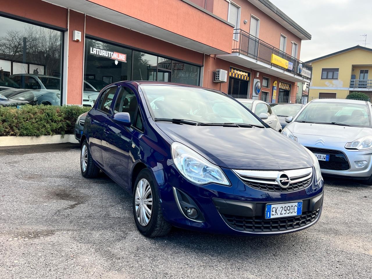 Opel Corsa 1.2 5 porte Club