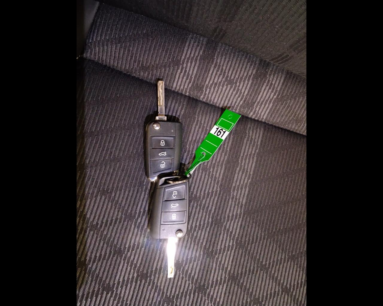 VOLKSWAGEN T-Roc I 2022 - T-Roc 1.5 tsi R-Line dsg