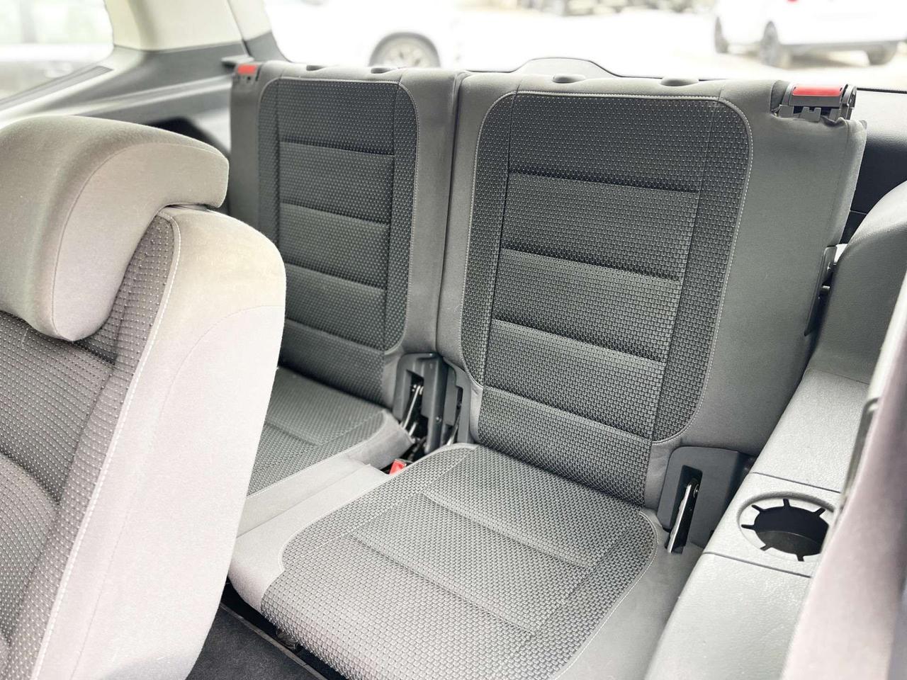 Volkswagen Touran 1.6 Diesel 105CV E5 Neo - 2013