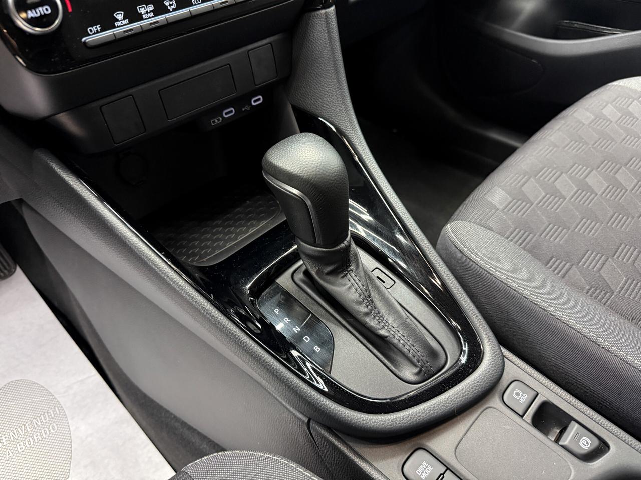 TOYOTA YARIS 1.5 HYBRID 92CV AUTO