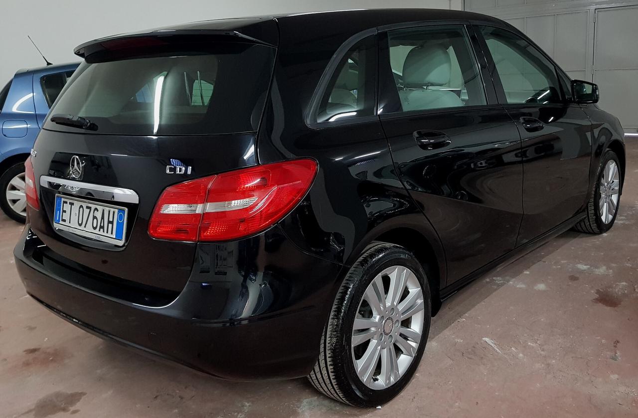 MERCEDES B-160 CDI SOLO 66.000 KM. 09-2013