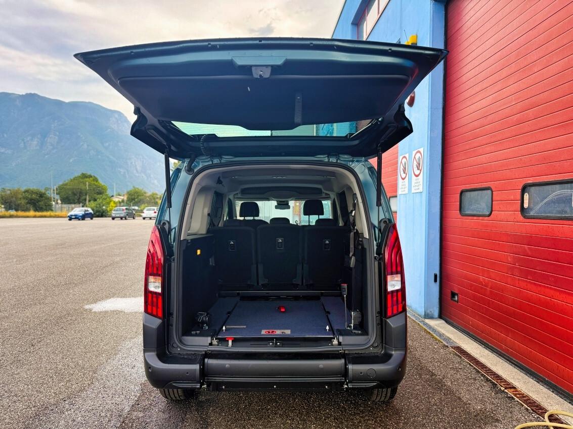 Peugeot Rifter - Auto per disabili con pianale ribassato