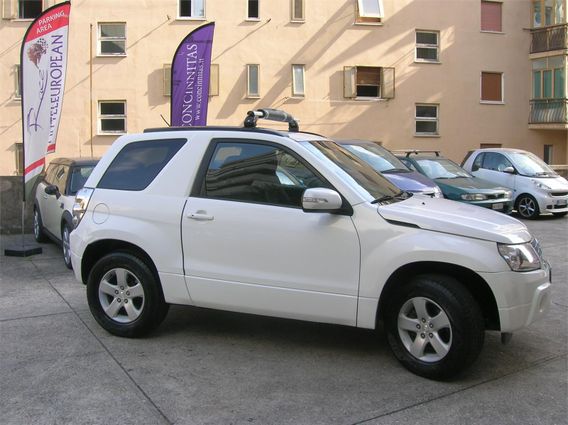 SUZUKI Grand Vitara Grand Vitara 1.9 DDiS 3p. Offroad