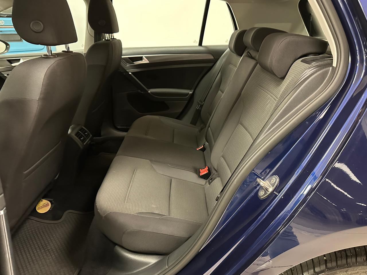 Volkswagen Golf 1.6 TDI 115 CV 5p.DSG Executive BlueM 2019