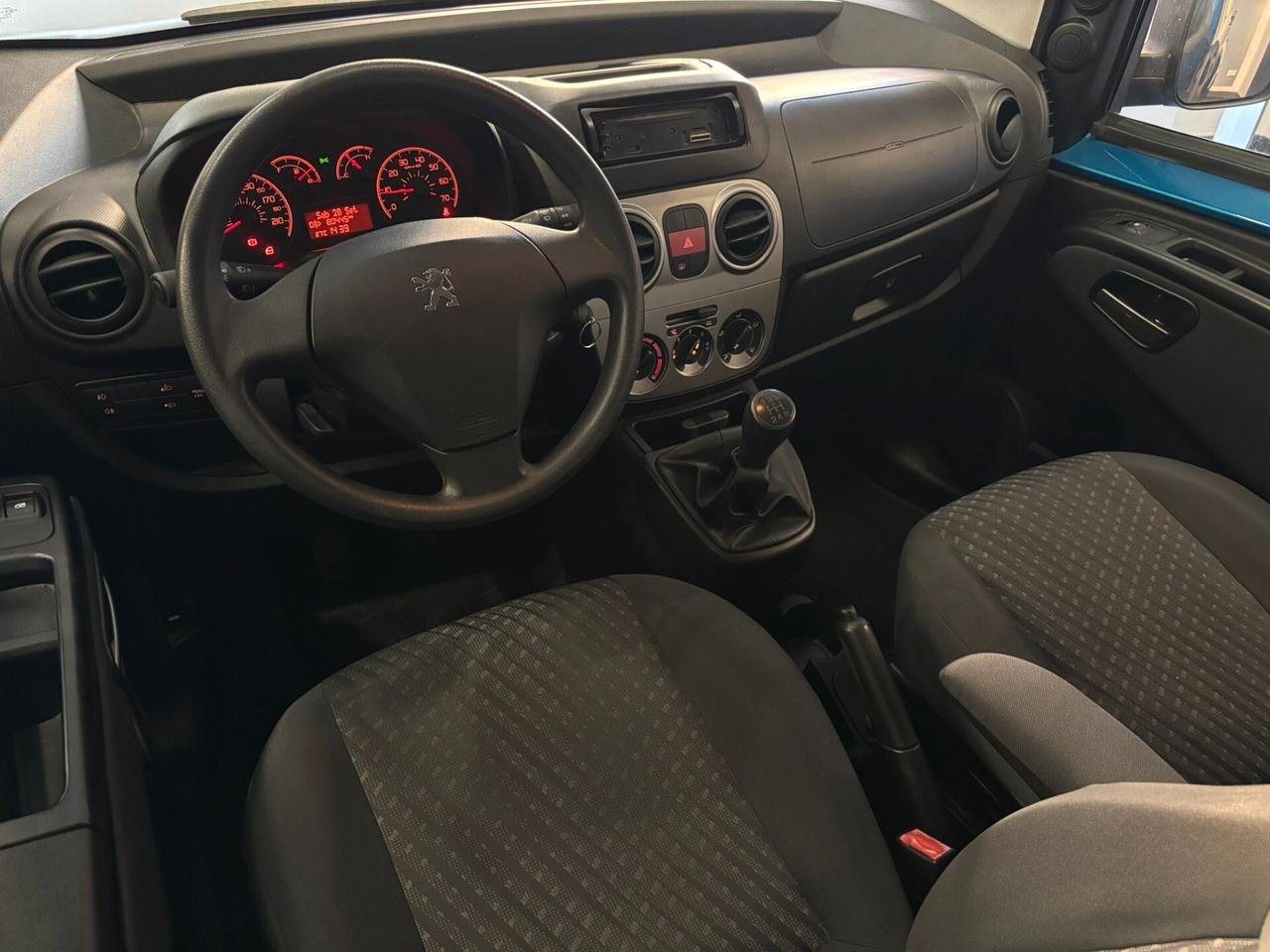 Peugeot Bipper Tepee 1.3 HDi 75 FAP Outdoor