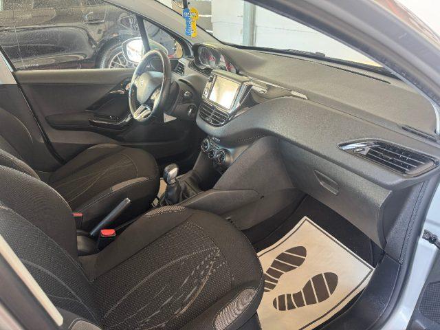 PEUGEOT 208 1.4 8V HDi 68CV 5p. Allure