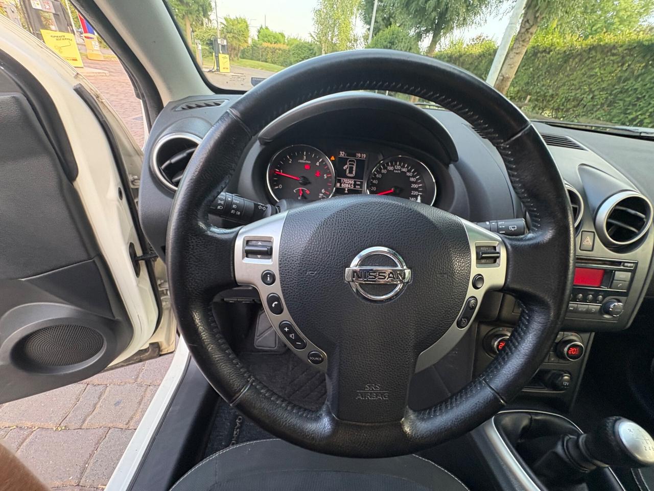 Nissan Qashqai 1.5 dCi DPF Visia ok Neopatentati!!!