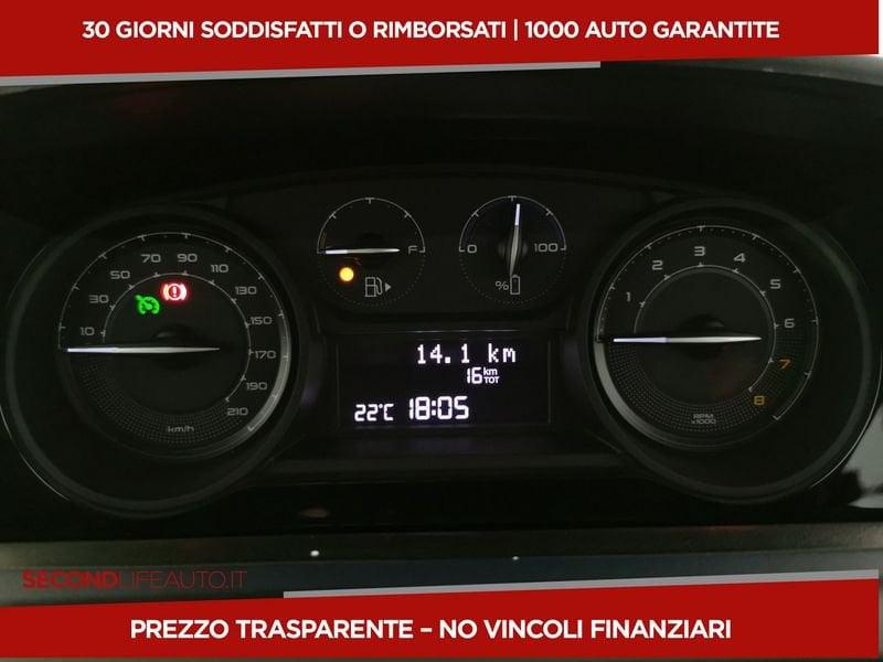 Lancia Ypsilon My24 1.0 Firefly 70 CvStart&Stop Hybrid Platino