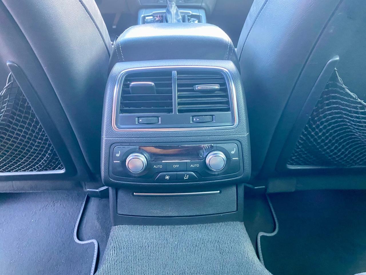 Audi A6 Avant 3.0 TDI 204 CV S-Line