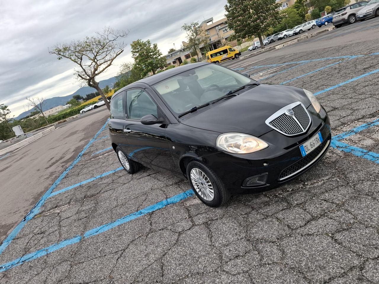 Lancia Ypsilon 1.3 MJT 75 CV Passion COM.PAS.