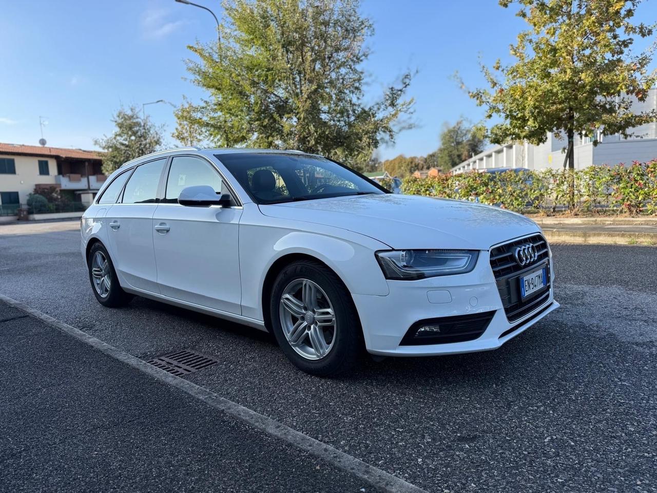 Audi A4 Avant 2.0 TDI 177CV Mult. Business Plus