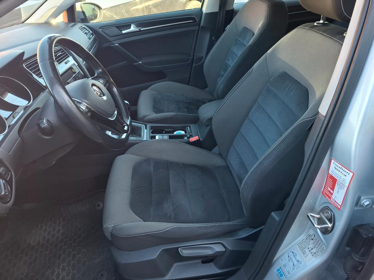 Volkswagen Golf 2.0 TDI 5p. 4MOTION Highline BlueMotion Tech.