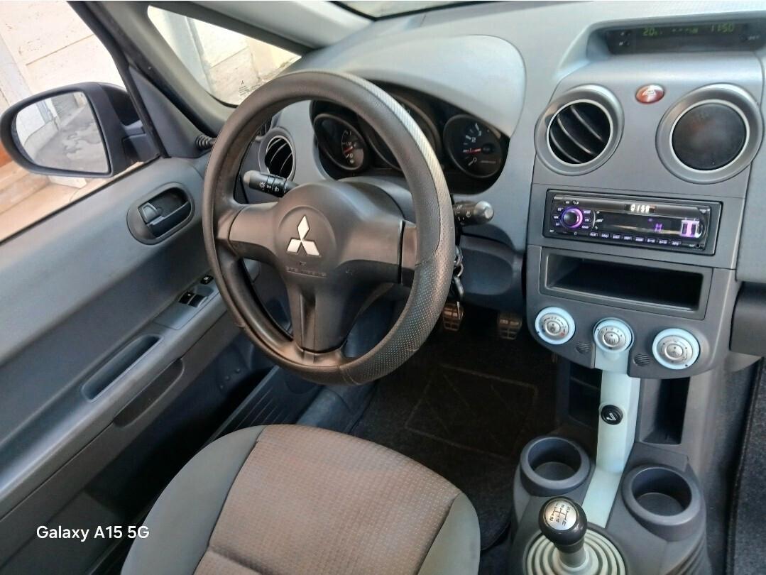Mitsubishi Colt 1.1 5 PORTE ok Neopatentati PERMUTE