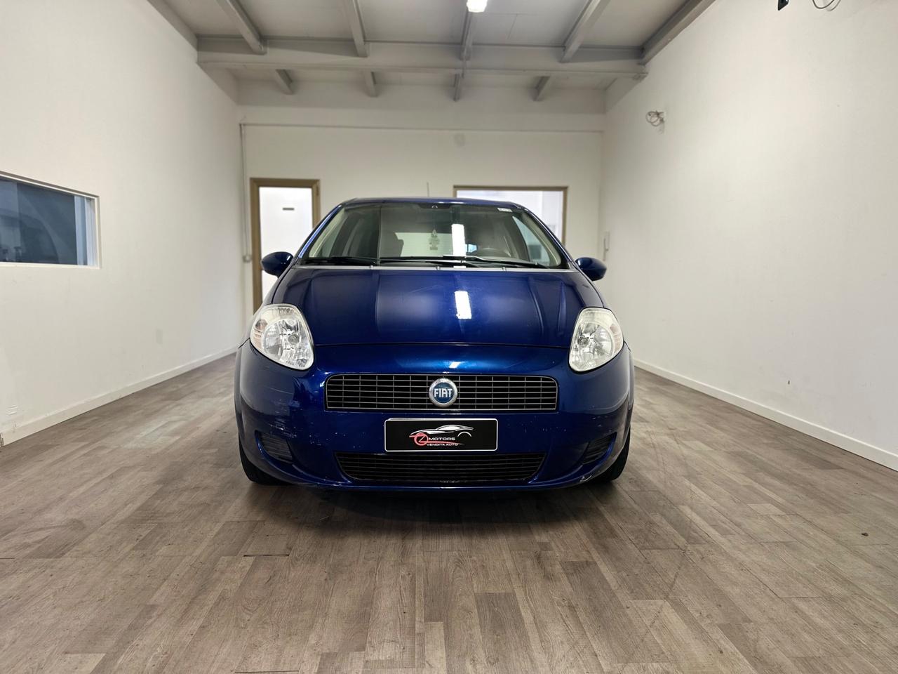 Fiat Grande Punto 1.4 3 porte Dynamic NEOPATENTATI