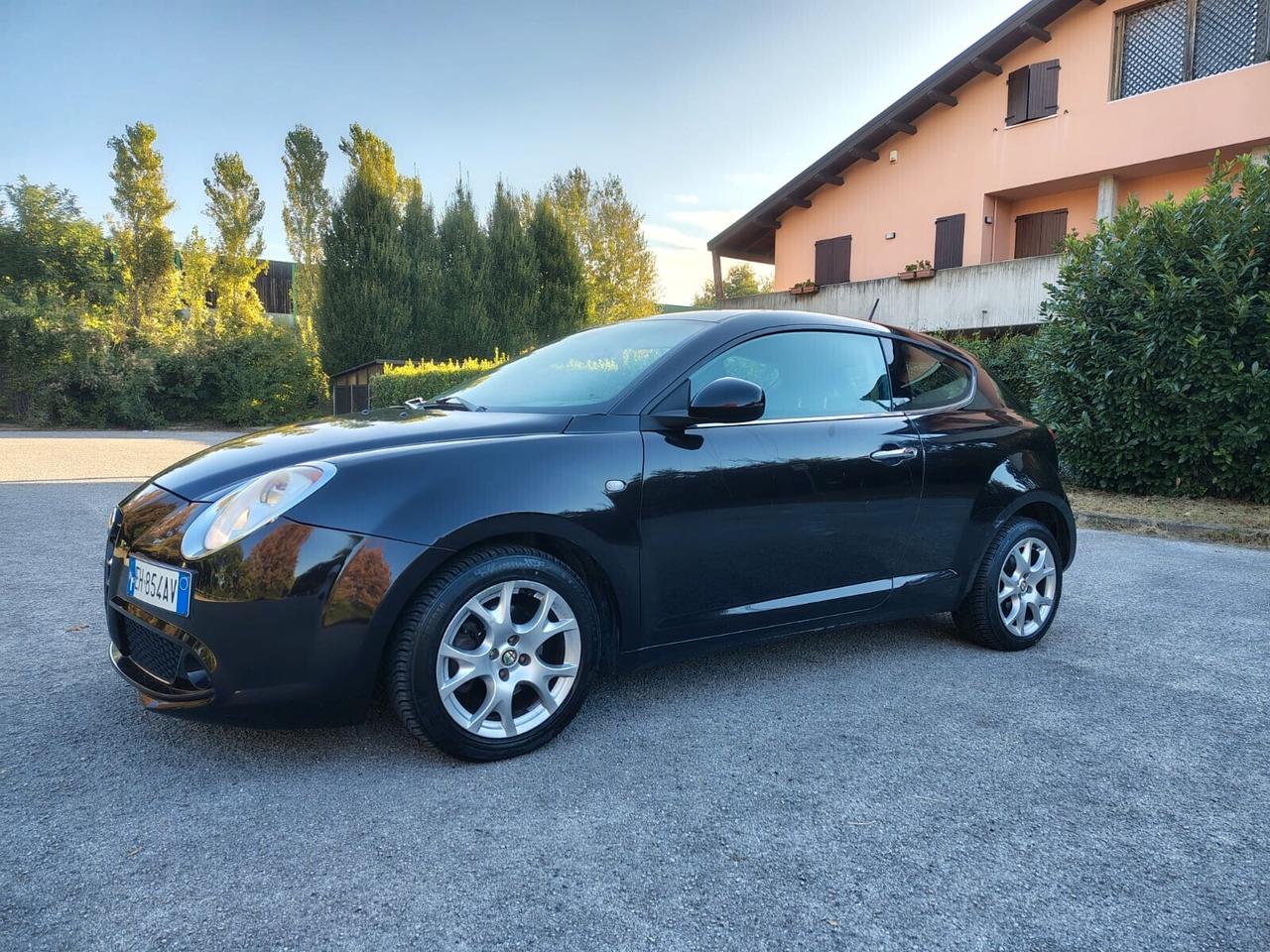 Alfa Romeo MiTo 1.3 JTDm-2 95 CV S&S Distinctive Sport Pack