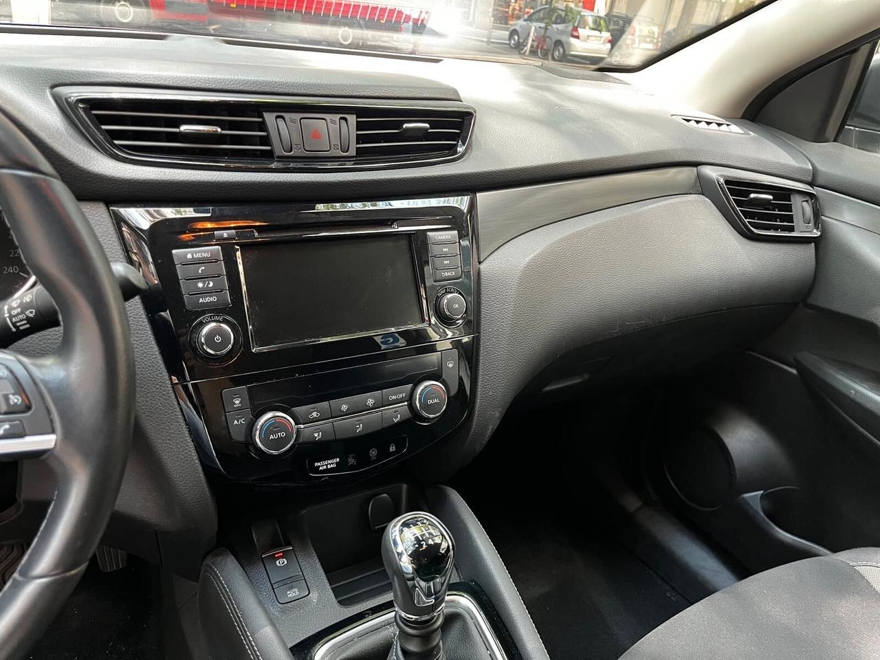 Nissan Qashqai 1.3 DIG-T 140 CV Tekna+