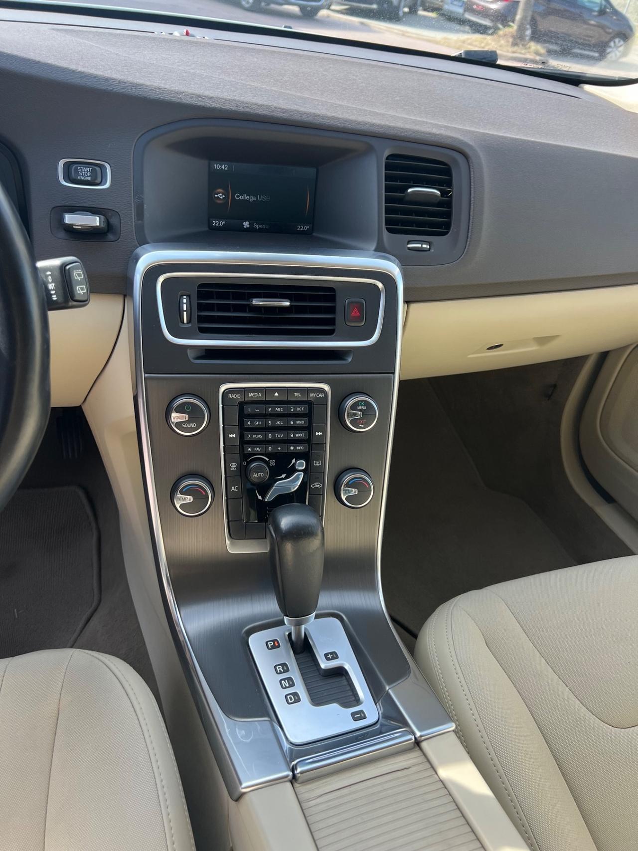 Volvo V60 D3 Geartronic Summum