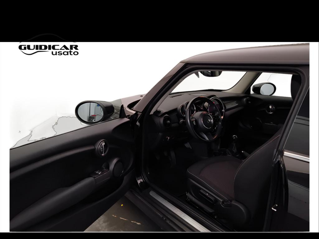 MINI Mini IV F56 2021 3p - Mini 3p 1.5 One Classic 75cv