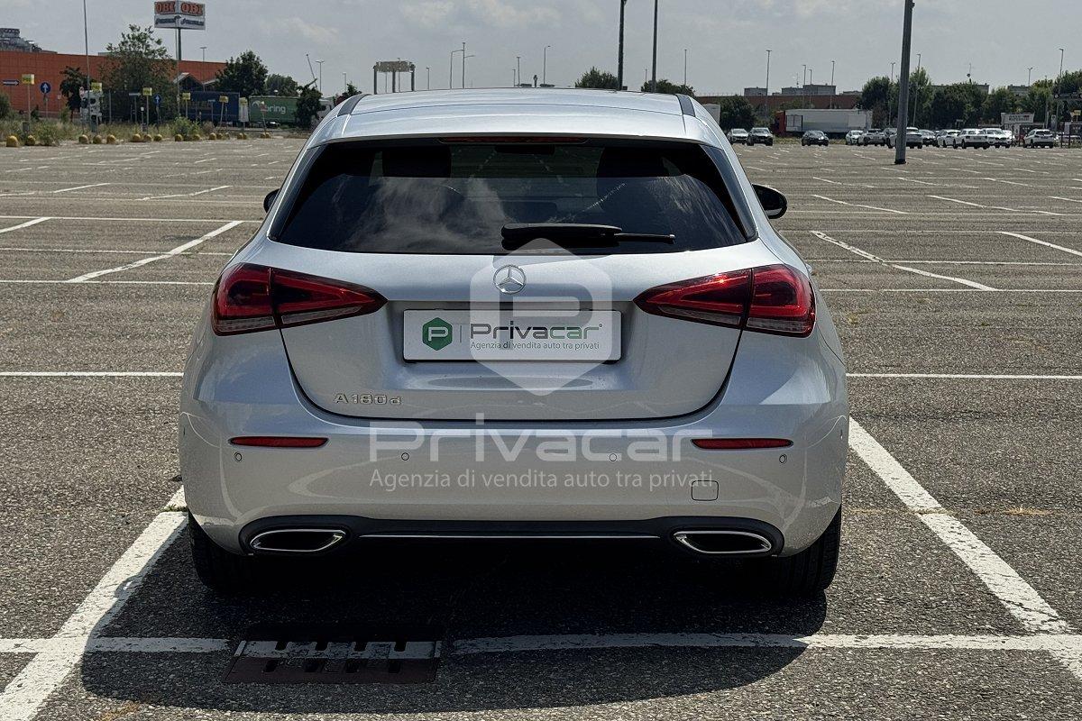 MERCEDES A 180 d Automatic Premium