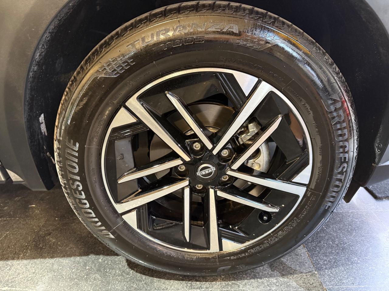 Nissan Juke 1.0 DIG-T 114 CV DCT Tekna