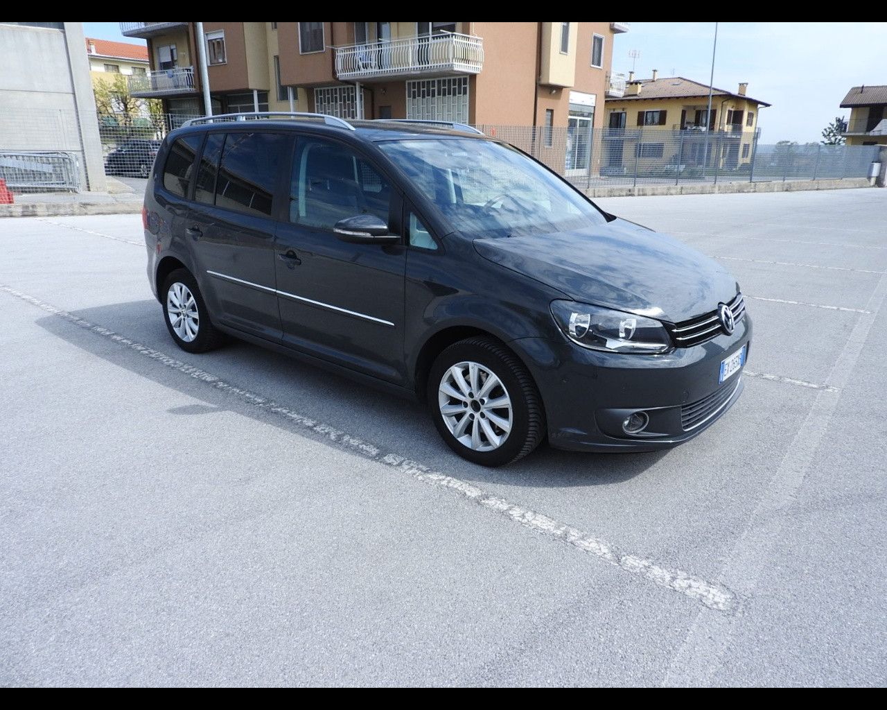 VOLKSWAGEN Touran II 2010 Touran 2.0 tdi Highline