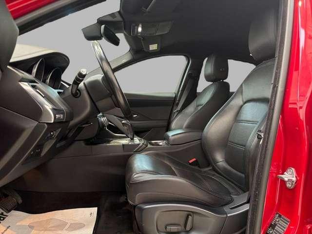 Jaguar E-Pace 2.0D 150 CV AWD aut. R-Dynamic HSE