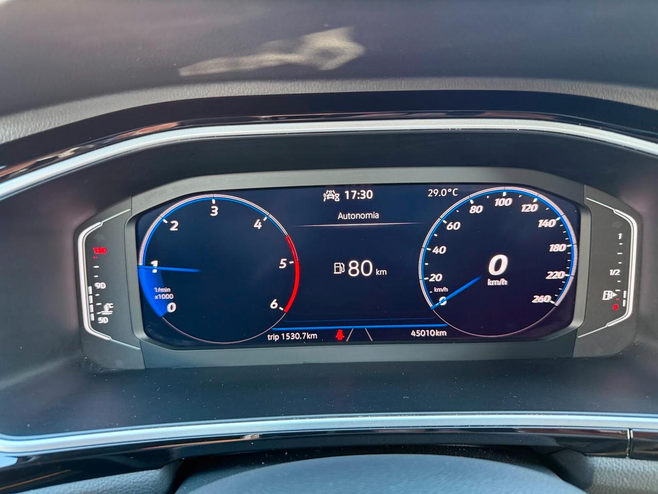 Volkswagen T-Roc 2.0 TDI SCR R-Line