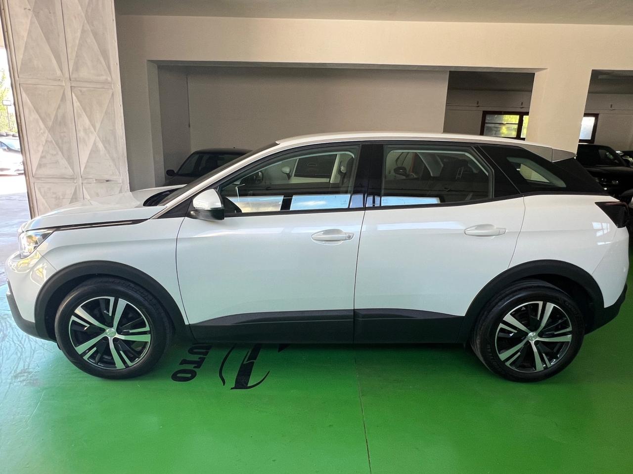 Peugeot 3008 BlueHDi 130 S&S EAT8 Business