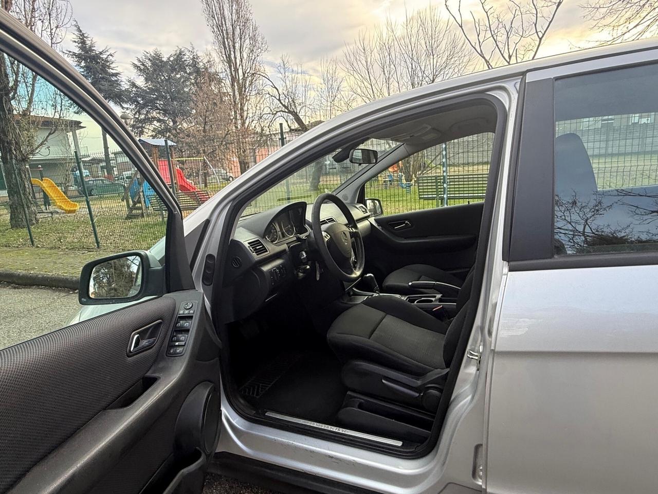 Mercedes-A160 CDI- 2011 AUTOMATICA!!!! UNICO PROP