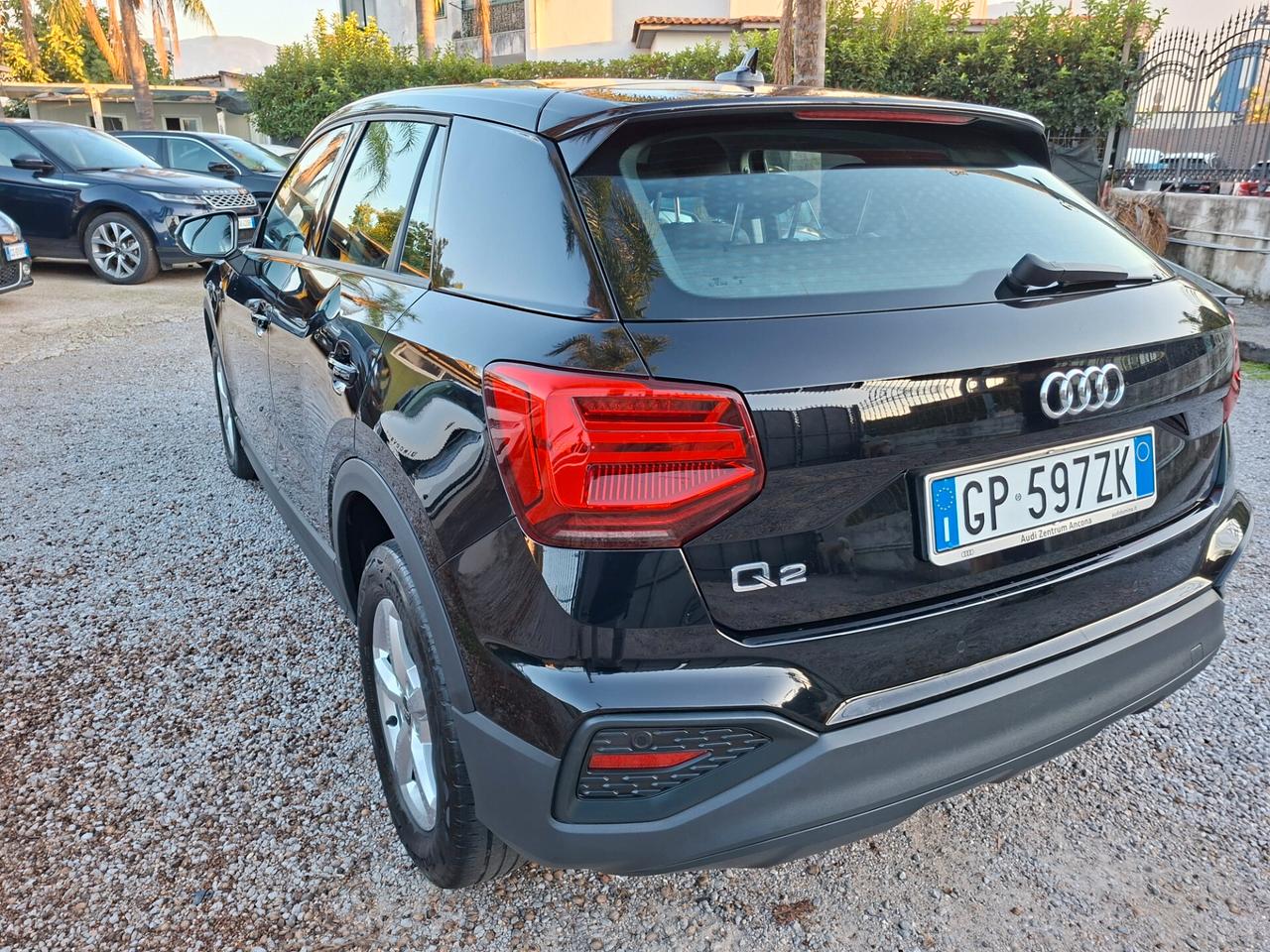 Audi Q2 30 TFSI Business