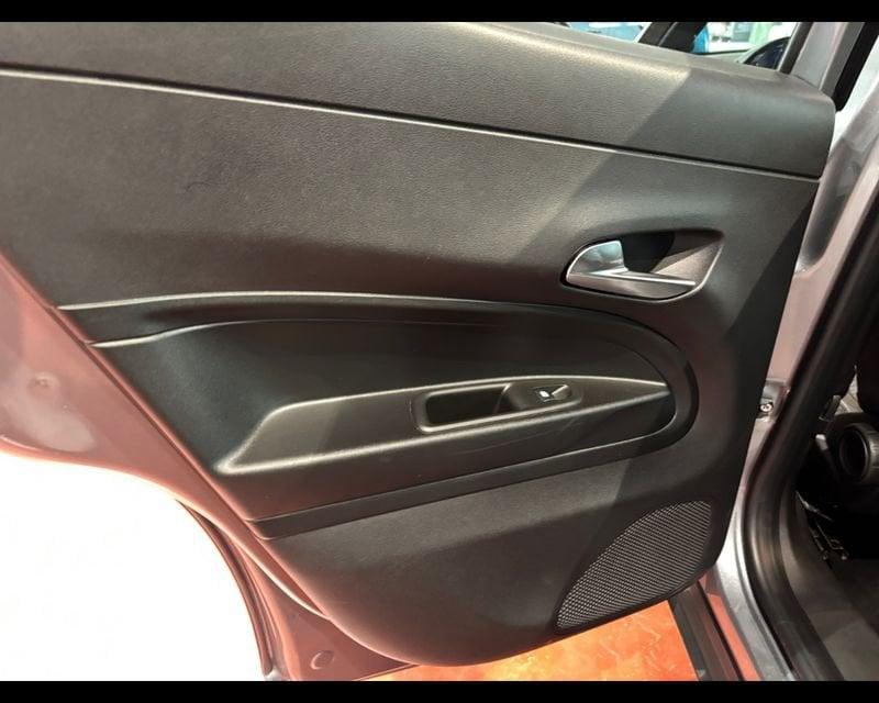 Alfa Romeo Junior 1.2 136 CV Hybrid eDCT6