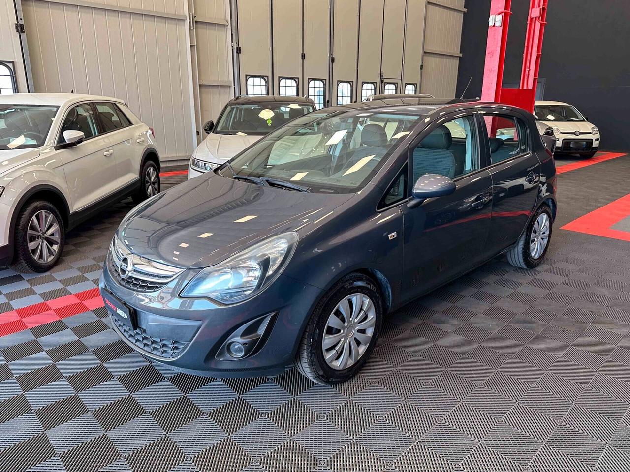 Opel Corsa 1.2 85CV 5 porte GPL-TECH Edition