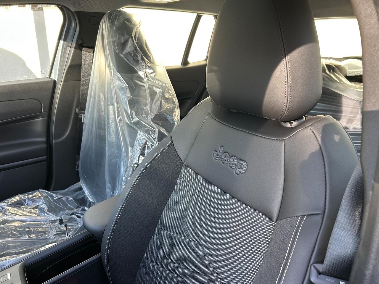 Jeep Avenger 1.2 Turbo 100 CV Tech e Sky