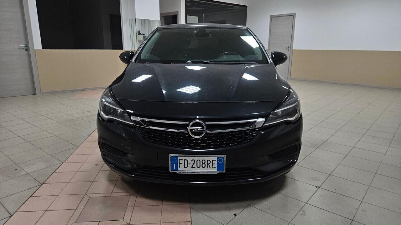 Opel Astra 1.6 CDTi 110CV Start&Stop 5 porte Innovation