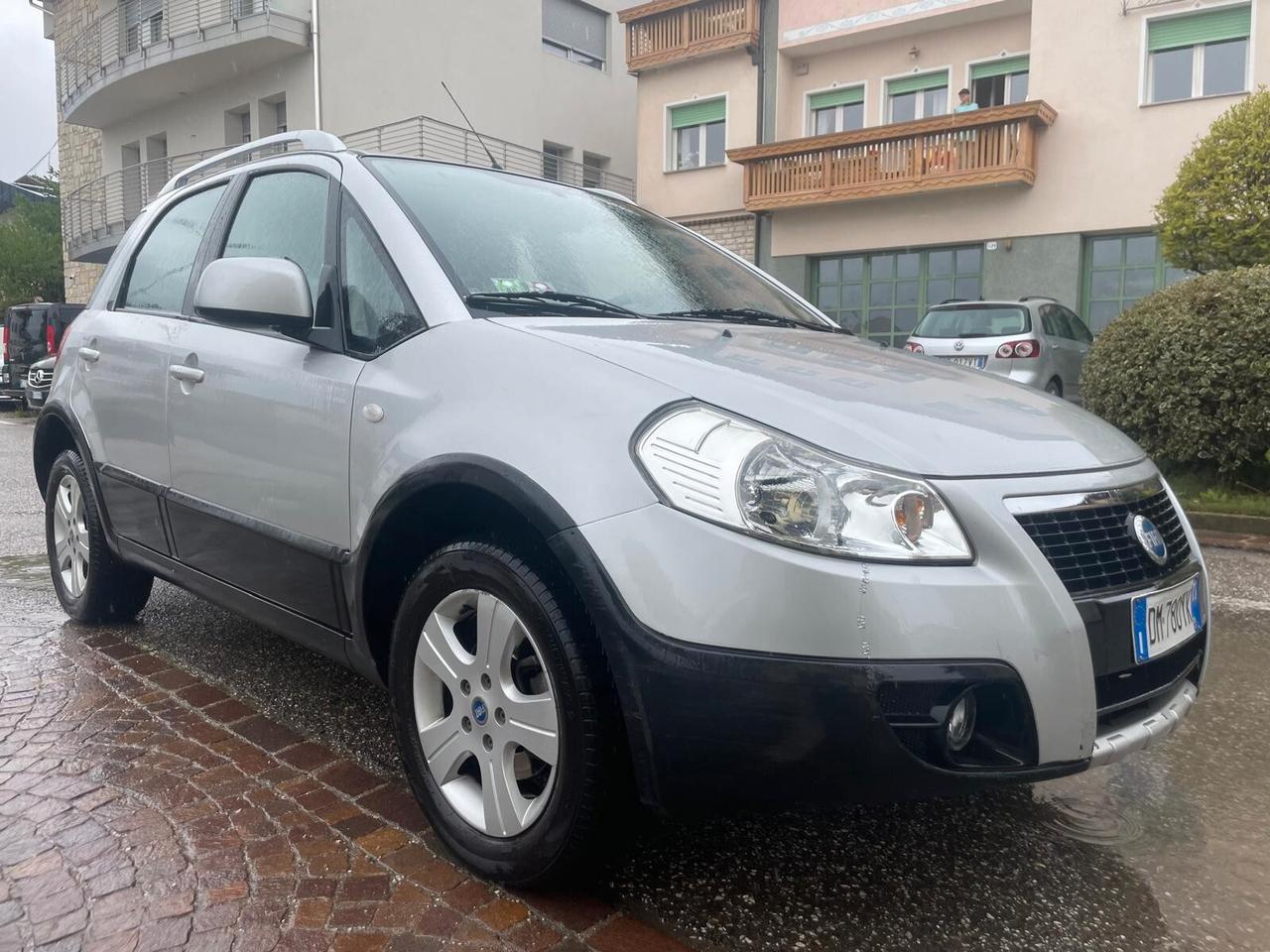 FIAT SEDICI 4x4 1.6 16v. EMOTION