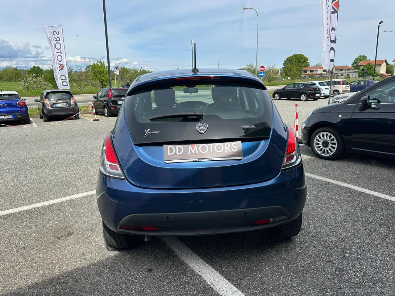 LANCIA Ypsilon 1.0 FireFly 5p.S&S Hybrid Silver *NEOPATENTATI*
