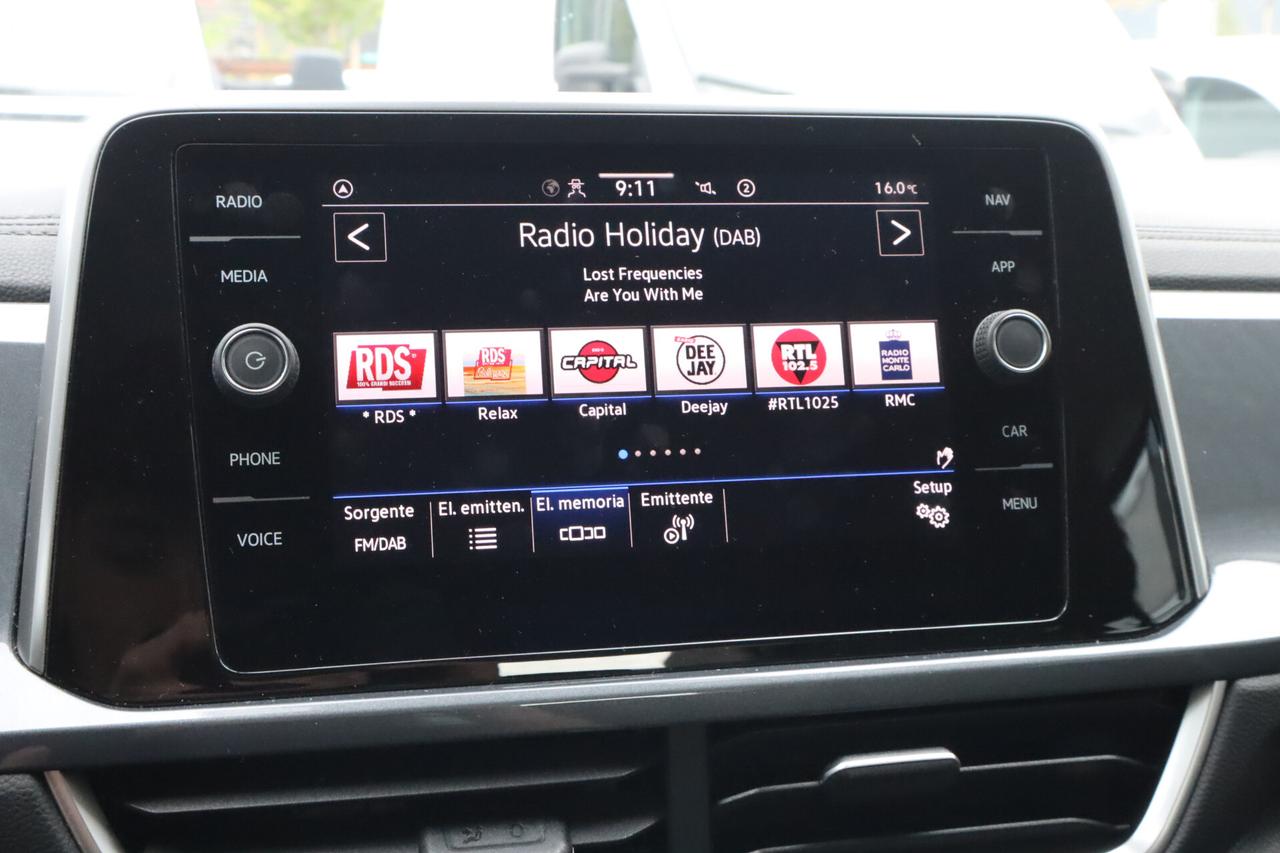 Volkswagen T-Roc 2.0 TDI 150 CV STYLE DSG 17" ACC VIRTUAL LED